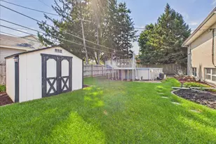 1511 Miami Ln, Des Plaines, IL 60018 - Photo 28