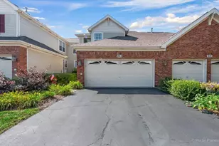 265 Birch Ln, Saint Charles, IL 60175 - Photo 1