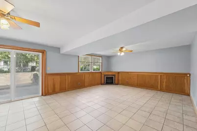 2108 Blackthorn Drive, Champaign, IL 61821 - Photo 24