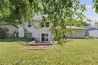 2108 Blackthorn Drive, Champaign, IL 61821 - Photo 40