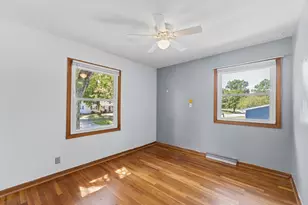 2108 Blackthorn Dr, Champaign, IL 61821 - Photo 22