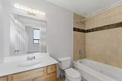2451 W Howard Street #512, Chicago, IL 60645 - Photo 14