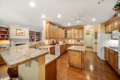 4 Denali Court, South Barrington, IL 60010 - Photo 10