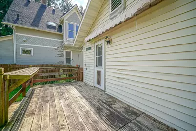 710 Glidden Avenue, Dekalb, IL 60115 - Photo 14