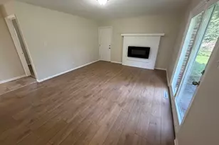 4708 176th Pl, Country Club Hills, IL 60478 - Photo 8