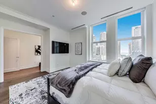 435 N Michigan Ave, Chicago, IL 60611 - Photo 22