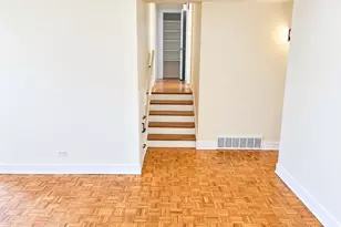 17622 Oakwood Dr, Hazel Crest, IL 60429 - Photo 16