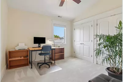 463 Summit Avenue #D, Park Ridge, IL 60068 - Photo 22