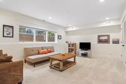463 Summit Avenue #D, Park Ridge, IL 60068 - Photo 32