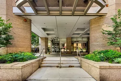 222 N Columbus Drive #412, Chicago, IL 60601 - Photo 32