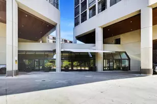 345 W Fullerton Pkwy, Chicago, IL 60614 - Photo 2