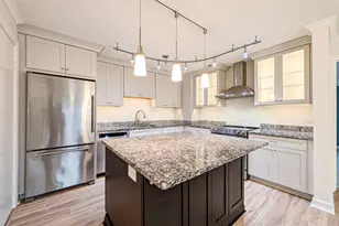 515 N Main St, Glen Ellyn, IL 60137 - Photo 4