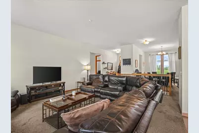 411 Hughes Parkway, Poplar Grove, IL 61065 - Photo 8