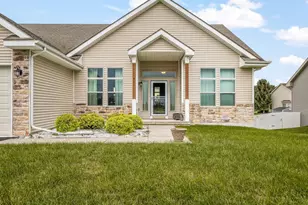 411 Hughes Pkwy, Poplar Grove, IL 61065 - Photo 4