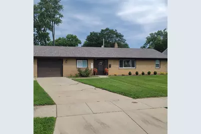 2221 Sharon Avenue, Rockford, IL 61103 - Photo 2