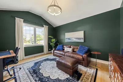 951 N Harvard Avenue, Villa Park, IL 60181 - Photo 4