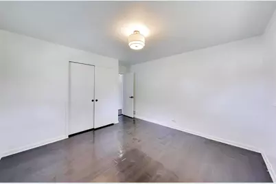 19112 S Champlain Avenue, Glenwood, IL 60425 - Photo 6