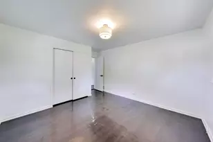 19112 S Champlain Ave, Glenwood, IL 60425 - Photo 6