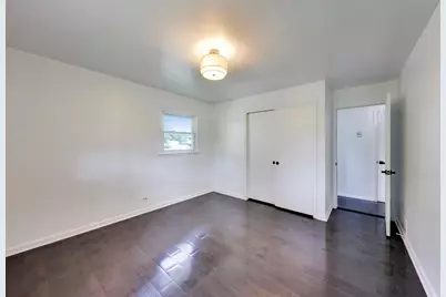 19112 S Champlain Avenue, Glenwood, IL 60425 - Photo 10