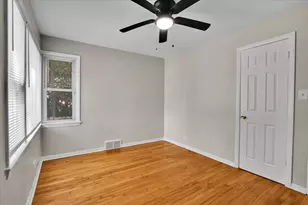 659 W 129th Pl, Chicago, IL 60628 - Photo 18