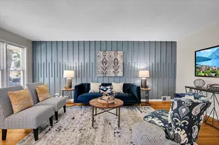 659 W 129th Pl, Chicago, IL 60628 - Photo 6