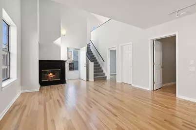 1640 W Diversey Avenue #6, Chicago, IL 60614 - Photo 4