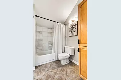 1640 W Diversey Avenue #6, Chicago, IL 60614 - Photo 18