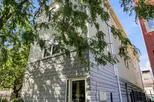 1640 W Diversey Ave, Chicago, IL 60614 - Photo 1