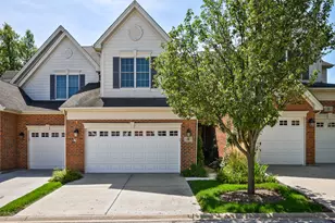 3 Winged Foot Dr, Hawthorn Woods, IL 60047 - Photo 2