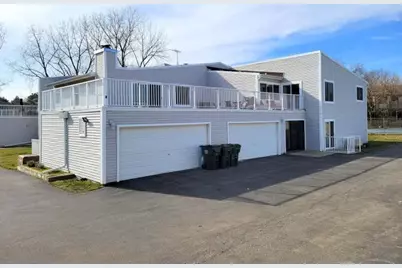 2252 N Baldwin Way #1A, Palatine, IL 60074 - Photo 1