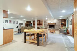 625 Mullady Pkwy, Libertyville, IL 60048 - Photo 40