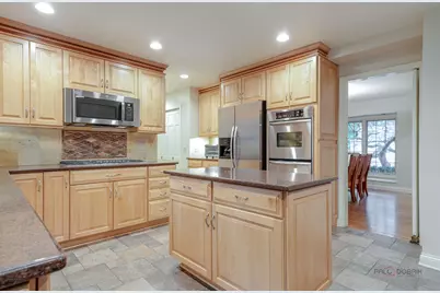 625 Mullady Parkway, Libertyville, IL 60048 - Photo 10