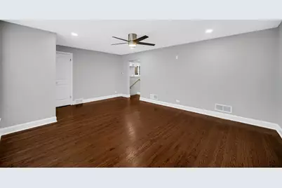 7914 S Richmond Street, Chicago, IL 60652 - Photo 10