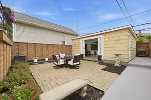 3619 S Parnell Ave, Chicago, IL 60609 - Photo 8