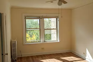 2536 N Sawyer Ave, Chicago, IL 60647 - Photo 2