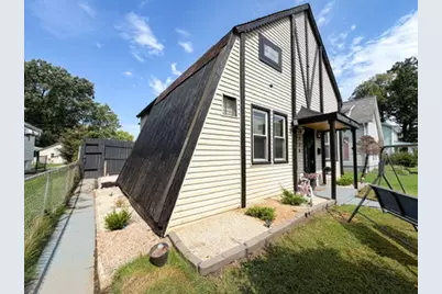 326 South Sycamore, Centralia, IL 62801 - Photo 4