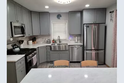 2438 Clinton Street, River Grove, IL 60171 - Photo 8