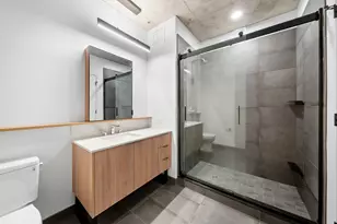 234 W Polk St, Chicago, IL 60607 - Photo 8
