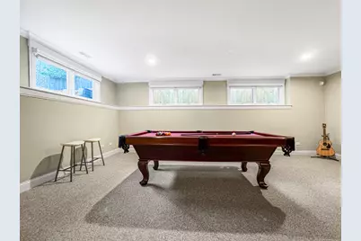 2135 W Montrose Avenue, Chicago, IL 60618 - Photo 38