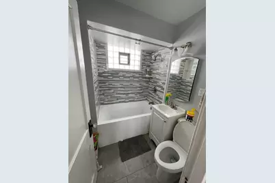 5631 N Parkside Avenue, Chicago, IL 60646 - Photo 8