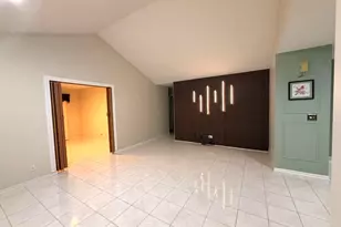 1541 Stevens Dr, Schaumburg, IL 60173 - Photo 6
