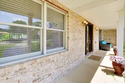 1004 N Harrison Street, Algonquin, IL 60102 - Photo 4