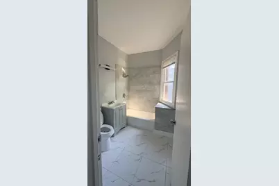 8211 S Escanaba Avenue #1, Chicago, IL 60617 - Photo 12