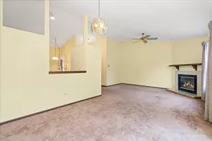 1575 Brandywyn Ln, Buffalo Grove, IL 60089 - Photo 8
