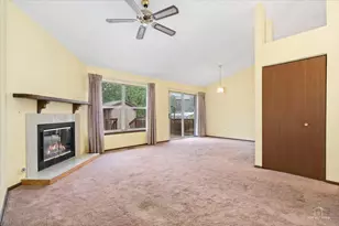 1575 Brandywyn Ln, Buffalo Grove, IL 60089 - Photo 4