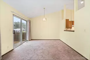 1575 Brandywyn Ln, Buffalo Grove, IL 60089 - Photo 6