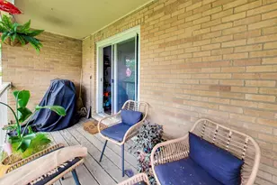 960 Beau Dr, Des Plaines, IL 60016 - Photo 18