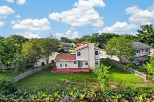1964 Crescent Ln, Hoffman Estates, IL 60169 - Photo 38
