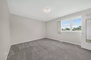 1964 Crescent Ln, Hoffman Estates, IL 60169 - Photo 26