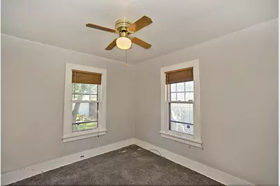 1601 W Main Street, Ottawa, IL 61350 - Photo 10